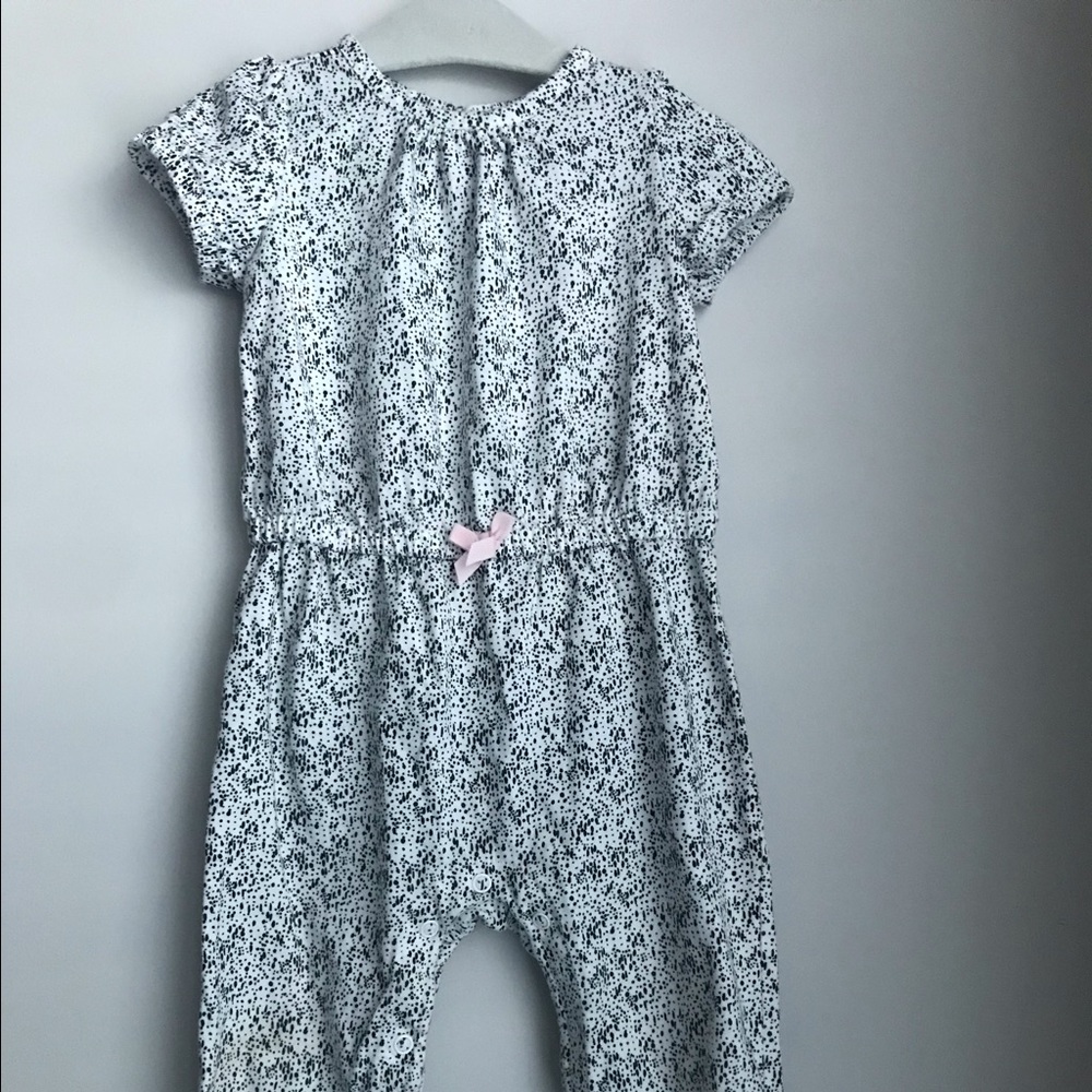 Carter’s Baby girl 18 months romper simple joy